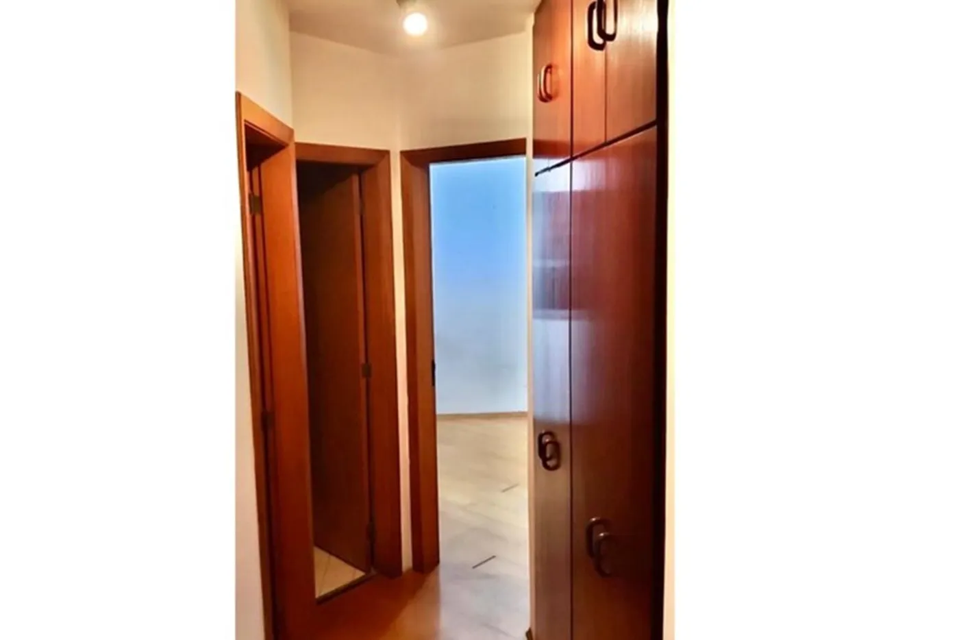 VISR 121 Apto 601371078-6 - REMAX Boutique Exclusividades