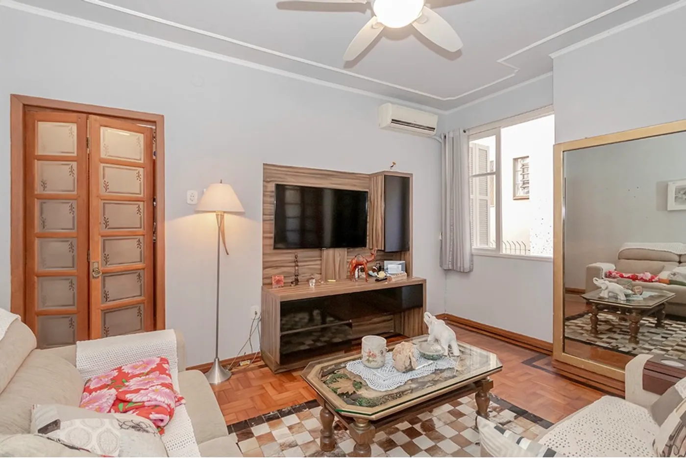 PDBPDB 739 Apto 610291021-178 - REMAX Capital Park Exclusividades