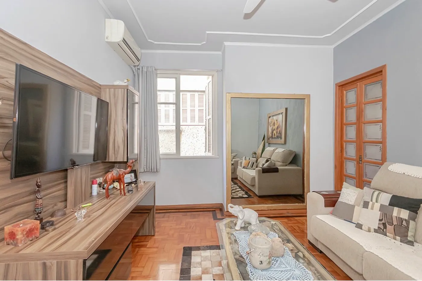 PDBPDB 739 Apto 610291021-178 - REMAX Capital Park Exclusividades
