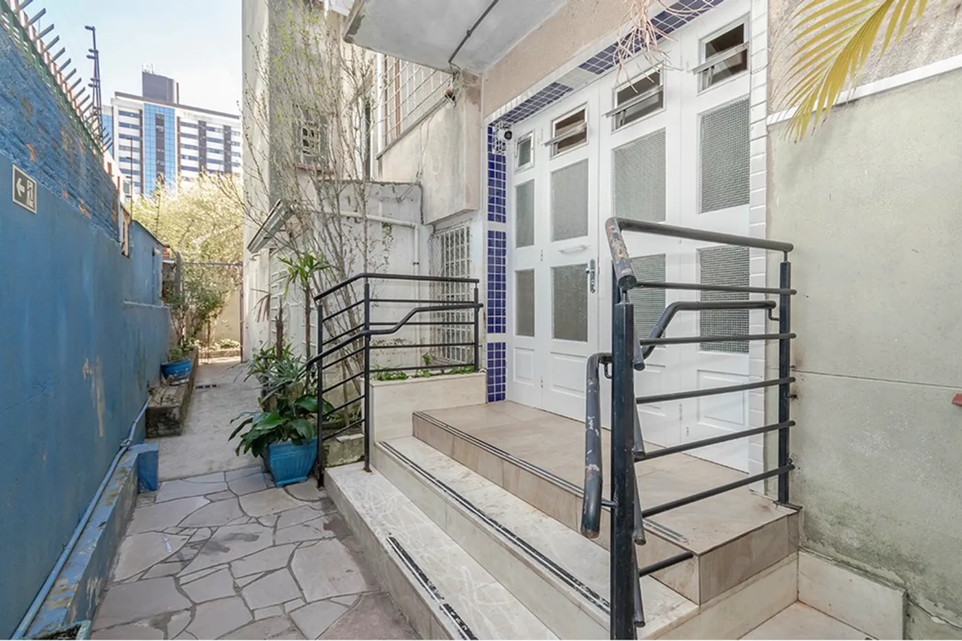 PDBPDB 739 Apto 610291021-178 - REMAX Capital Park Exclusividades