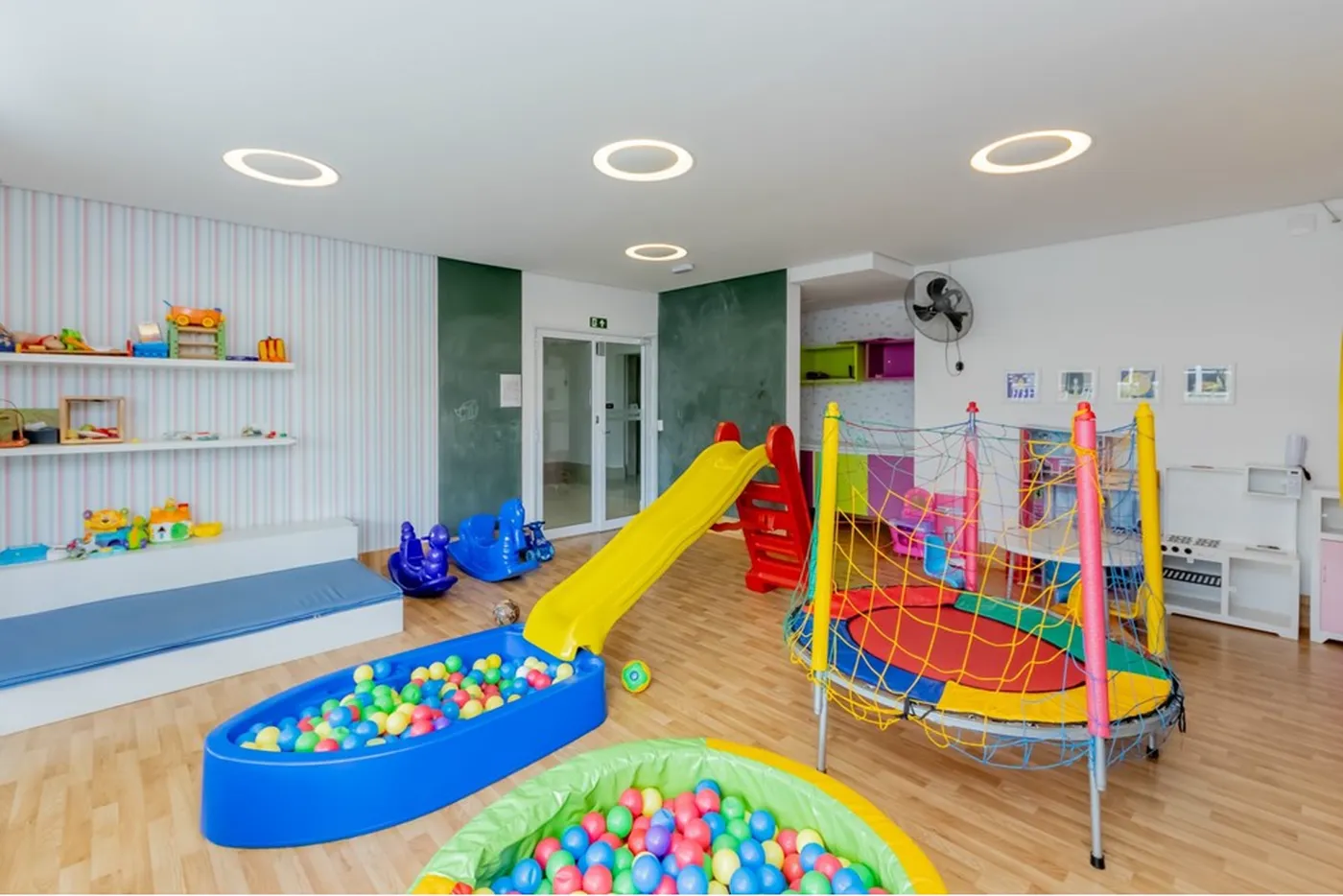 VMERG 150 Apto 630331089-22 - REMAX Comunità Exclusividades
