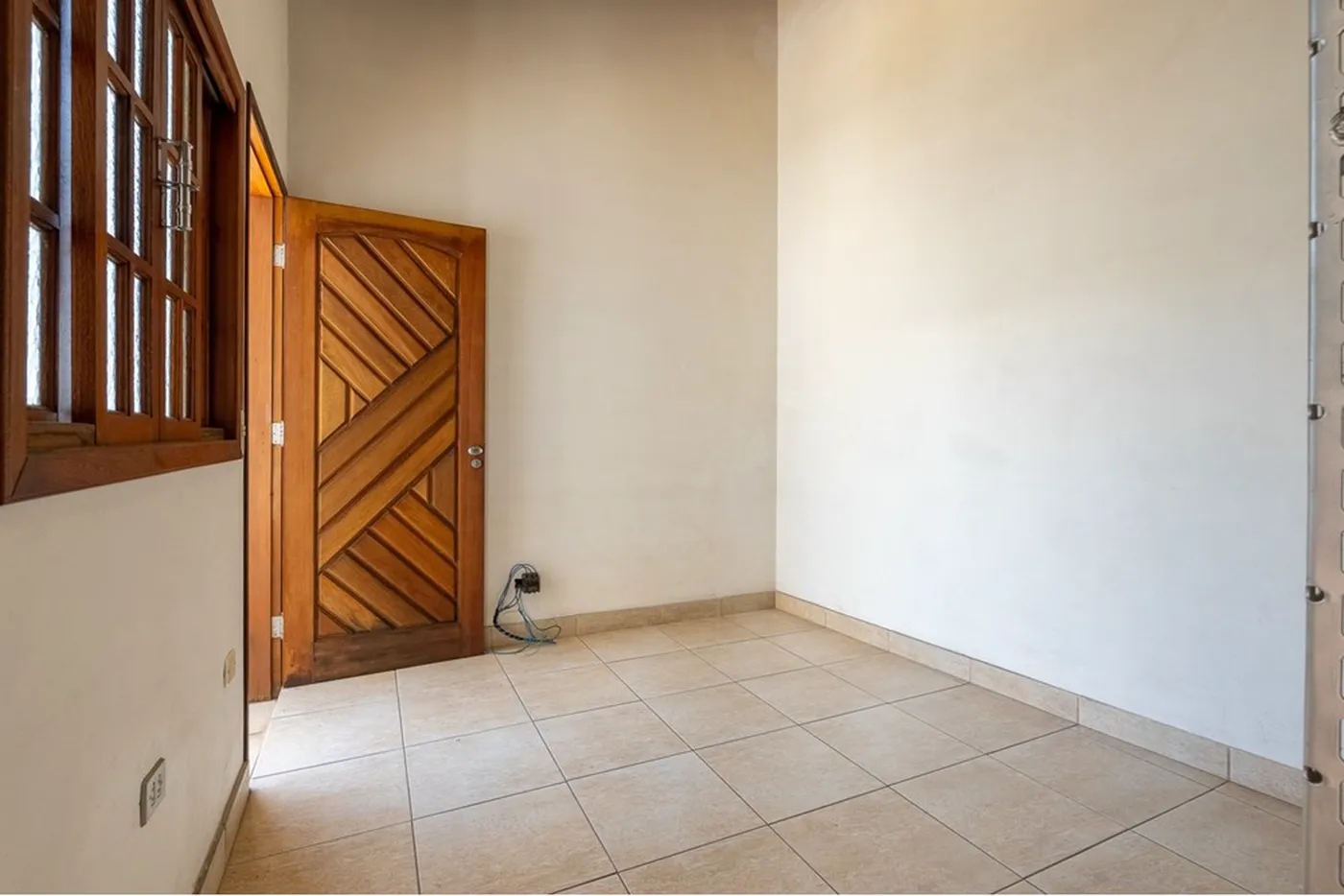 MDB 2643 Prédio 601971016-500 - REMAX Empire Exclusividades