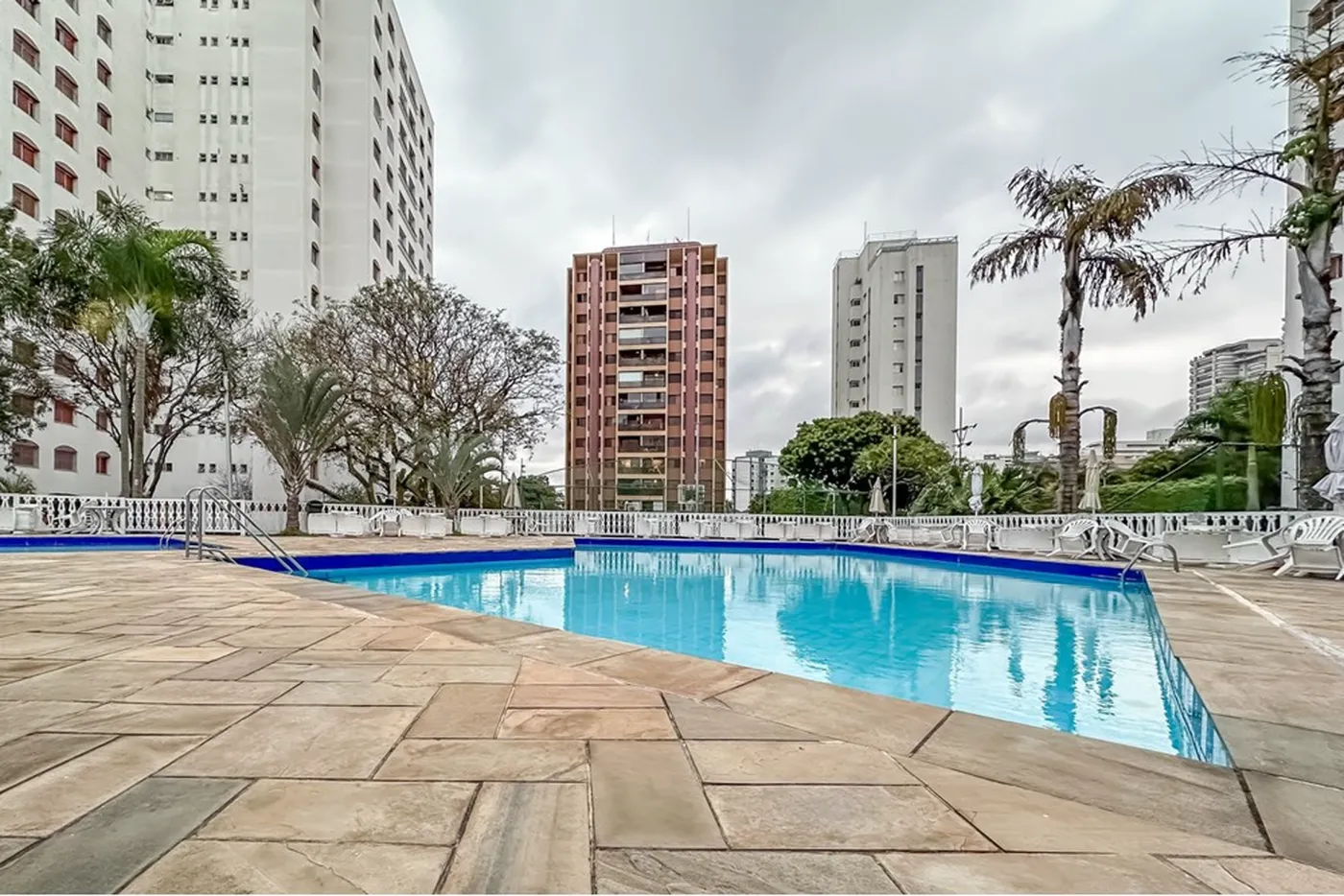 SBL 2242 Apto 601721021-107 - REMAX Front Exclusividades