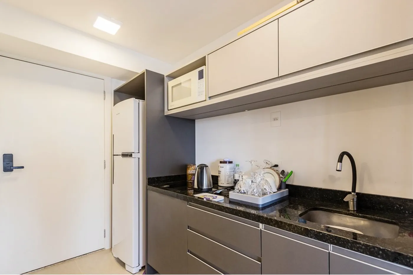 PC 114 Apto 612511042-32 - REMAX Moderna Exclusividades