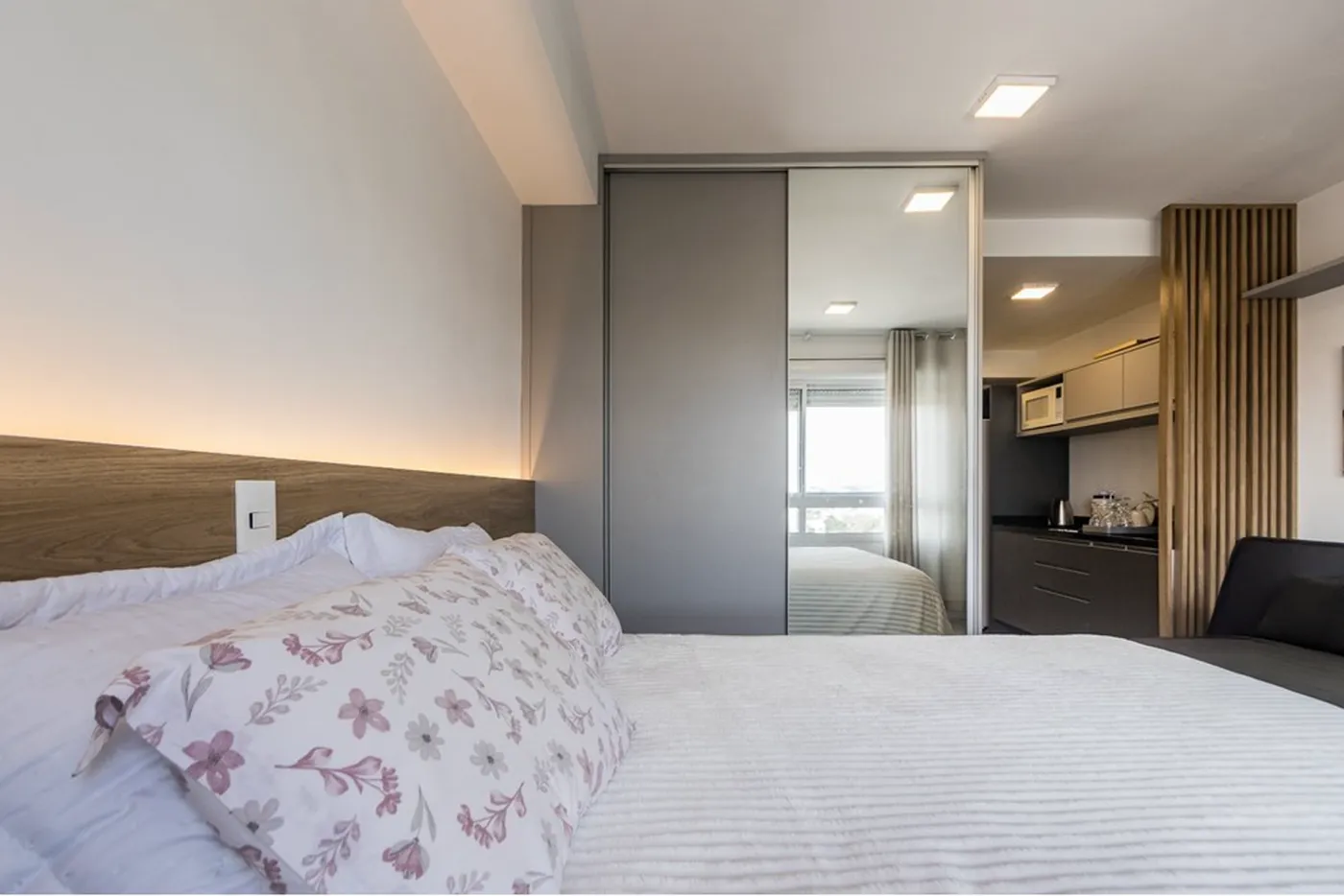 PC 114 Apto 612511042-32 - REMAX Moderna Exclusividades