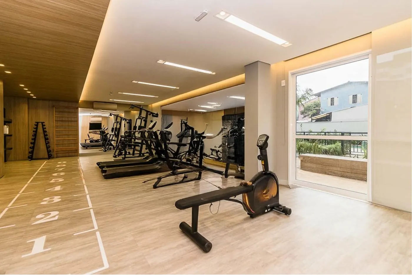 PC 114 Apto 612511042-32 - REMAX Moderna Exclusividades