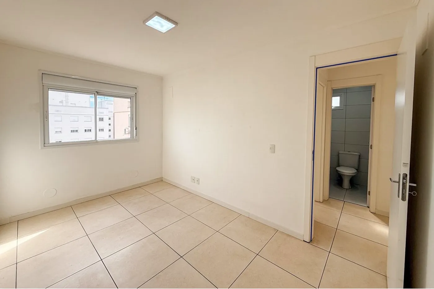 FJC 660 Apto 612651031-48 - REMAX Pillares Exclusividades