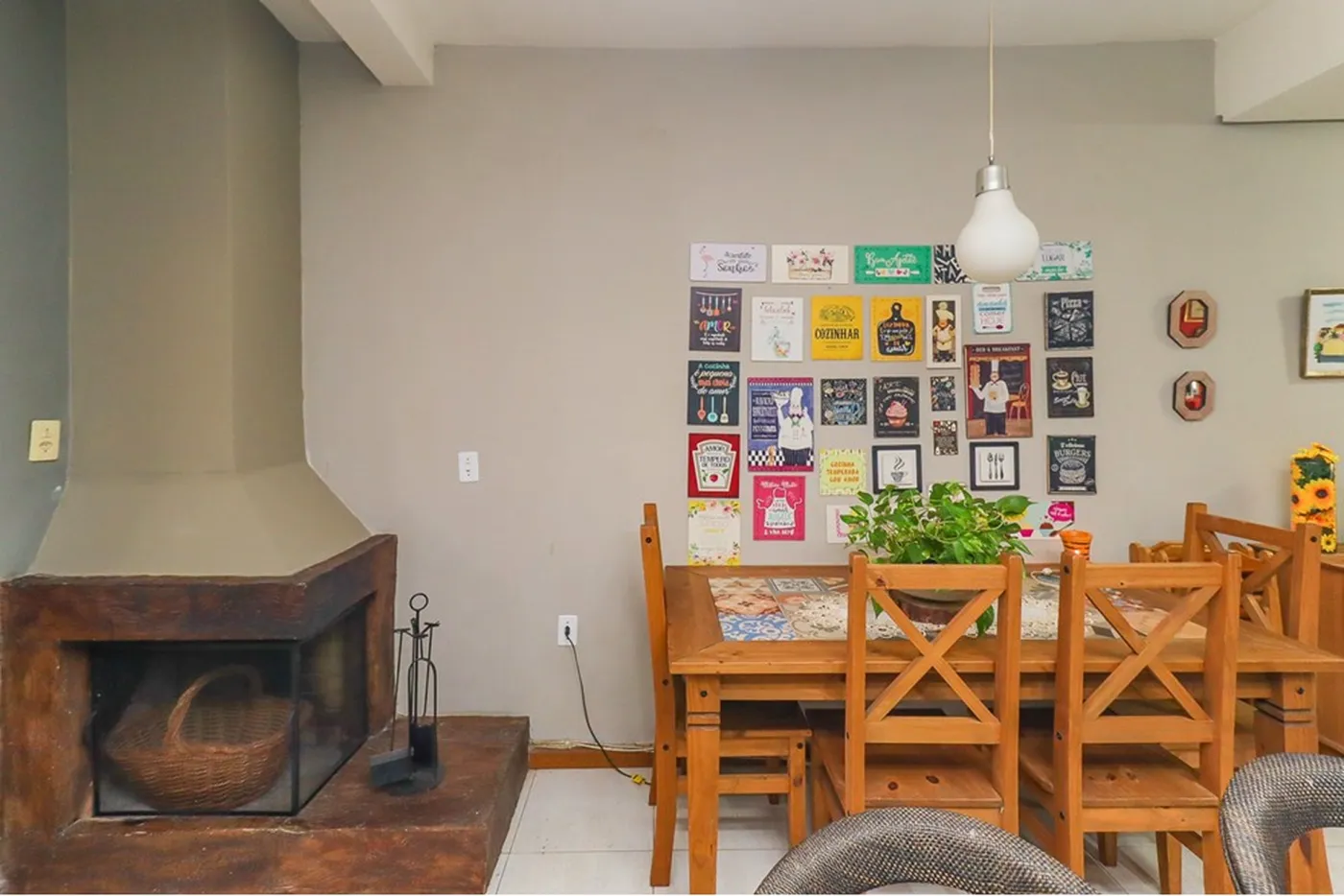 VNGGP 237 Casa 610101028-2 - REMAX Tri Exclusividades
