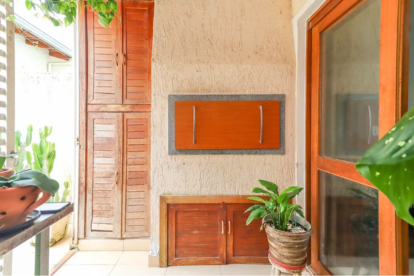 VNGGP 237 Casa 610101028-2 - REMAX Tri Exclusividades
