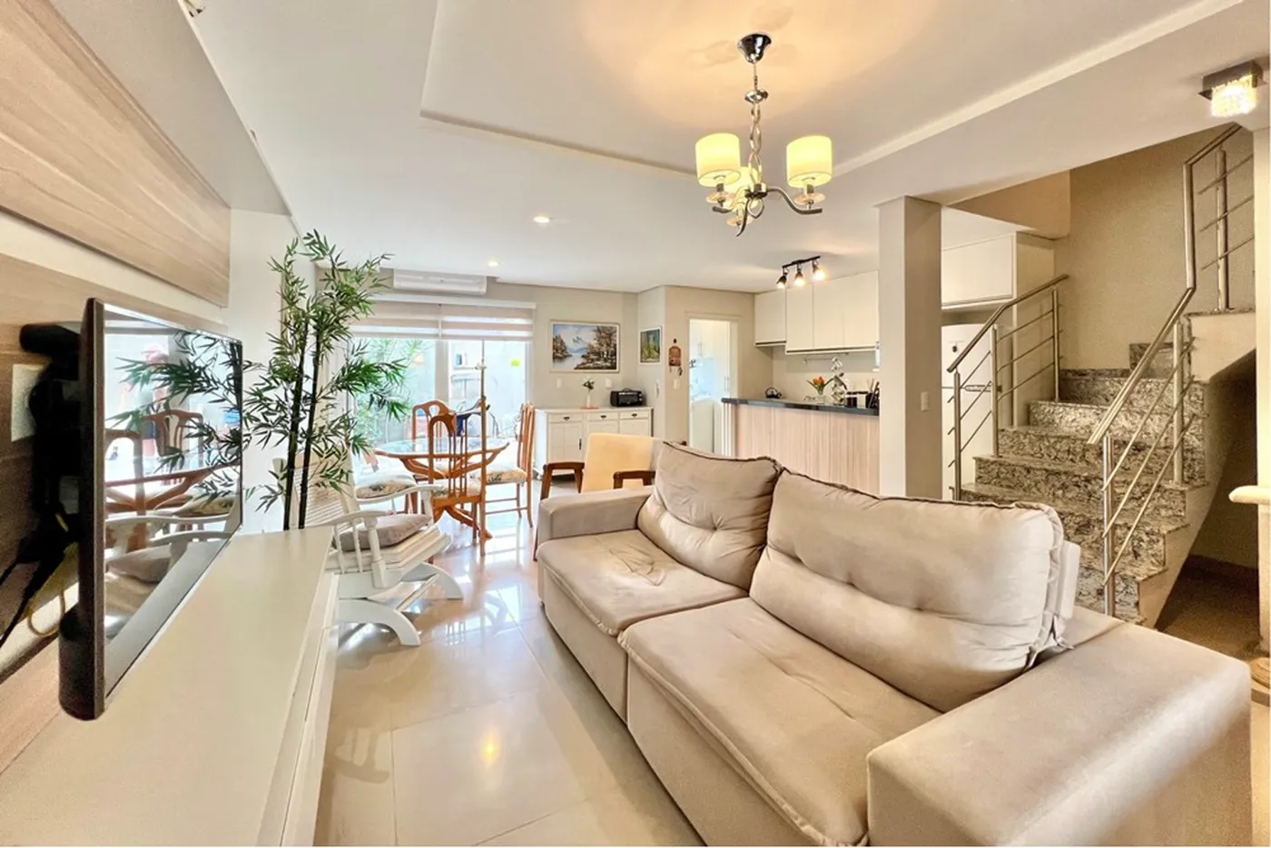 MSUGF 89 Casa 610241034-16 - REMAX 520 Exclusividades