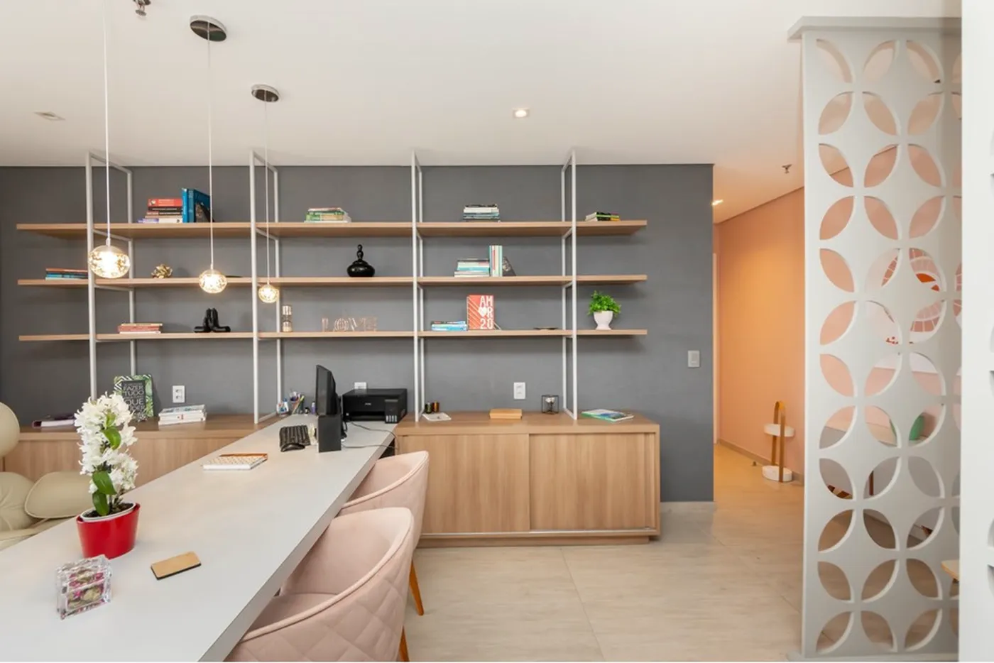 VCSM 151 Sala 602031008-70 - REMAX Classique Exclusividades