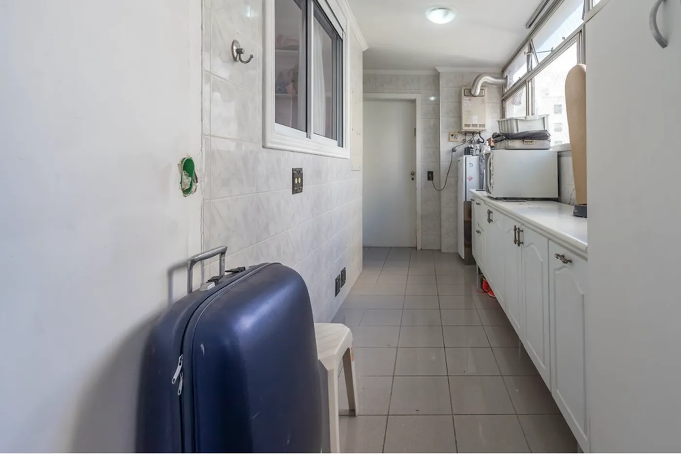 SCEDM 87 Apto 601721028-54 - REMAX Front Exclusividades