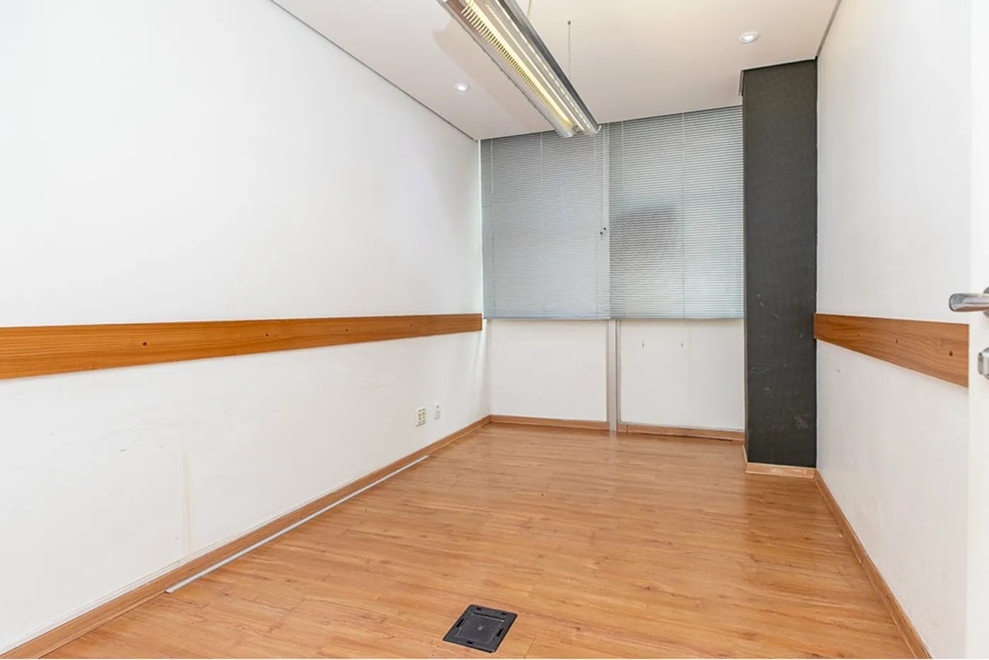 BVP 1765 Sala 601241038-66 - REMAX Ville Exclusividades