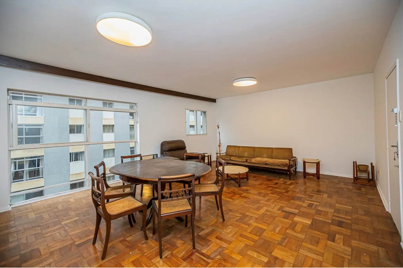 BVBLA 1910 Apto 601371045-9 - REMAX Boutique Exclusividades