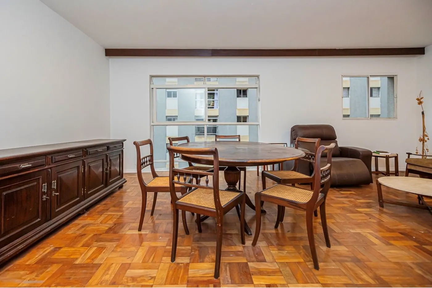 BVBLA 1910 Apto 601371045-9 - REMAX Boutique Exclusividades