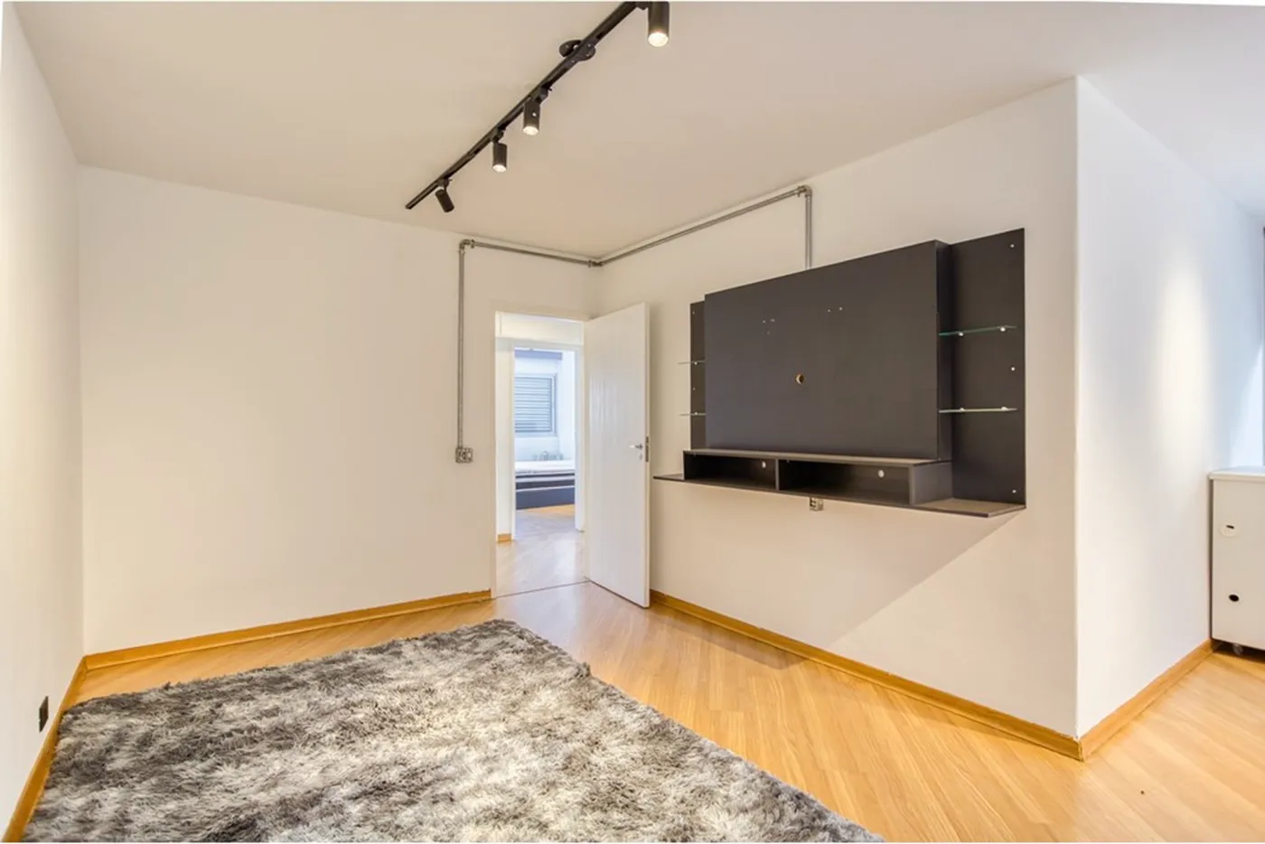 HB 226 Apto 601081042-70 - REMAX Lepex Exclusividades