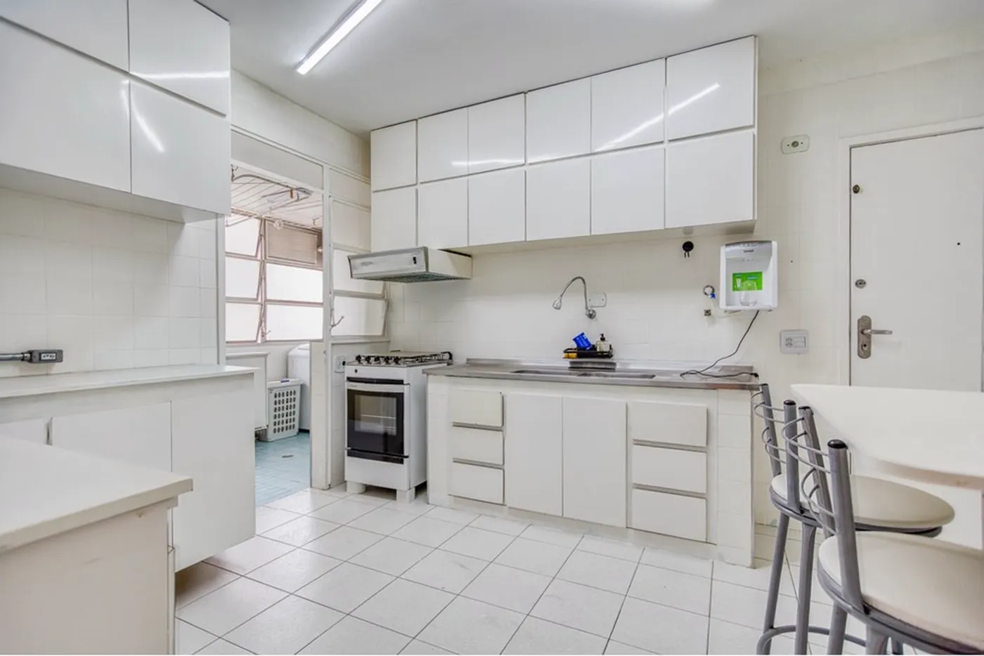 HB 226 Apto 601081042-70 - REMAX Lepex Exclusividades