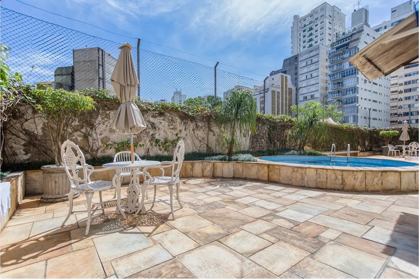 HB 226 Apto 601081042-70 - REMAX Lepex Exclusividades