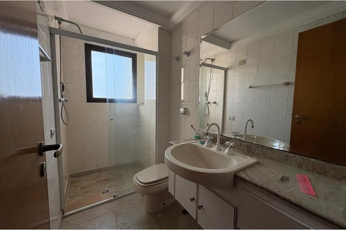 PAS 115 Apto 601401020-66 - REMAX Paradisus Exclusividades