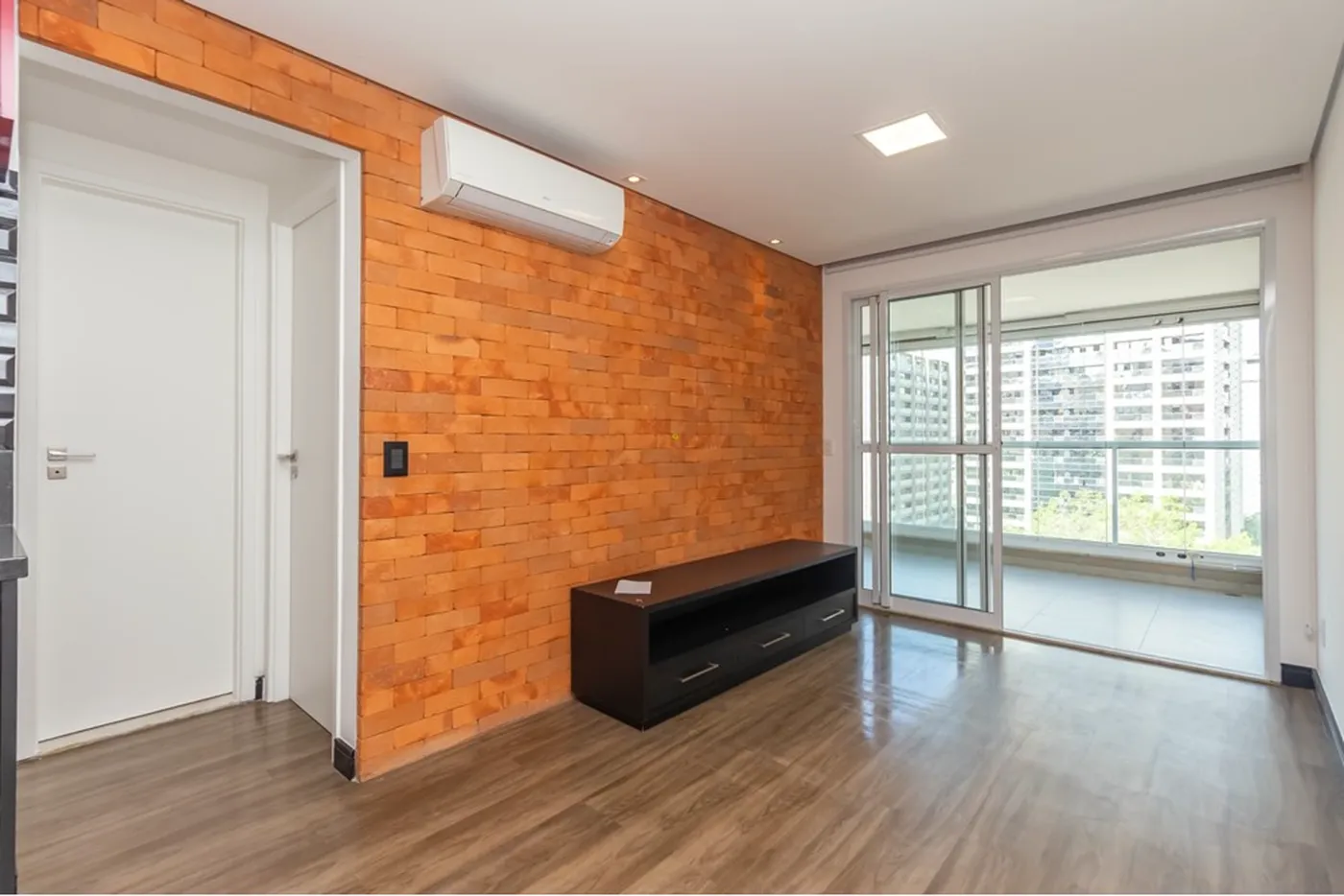 CA 810 Apto 602231016-4 - Remax Prime Connection Exclusividades