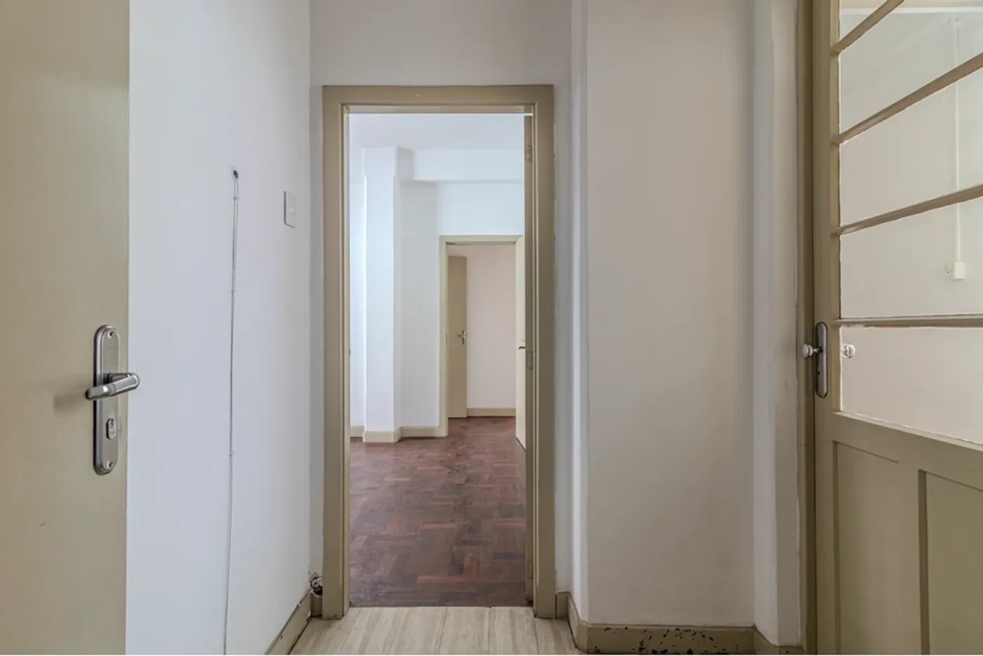 CHAB 308 Apto 610101007-38 - REMAX Tri Exclusividades