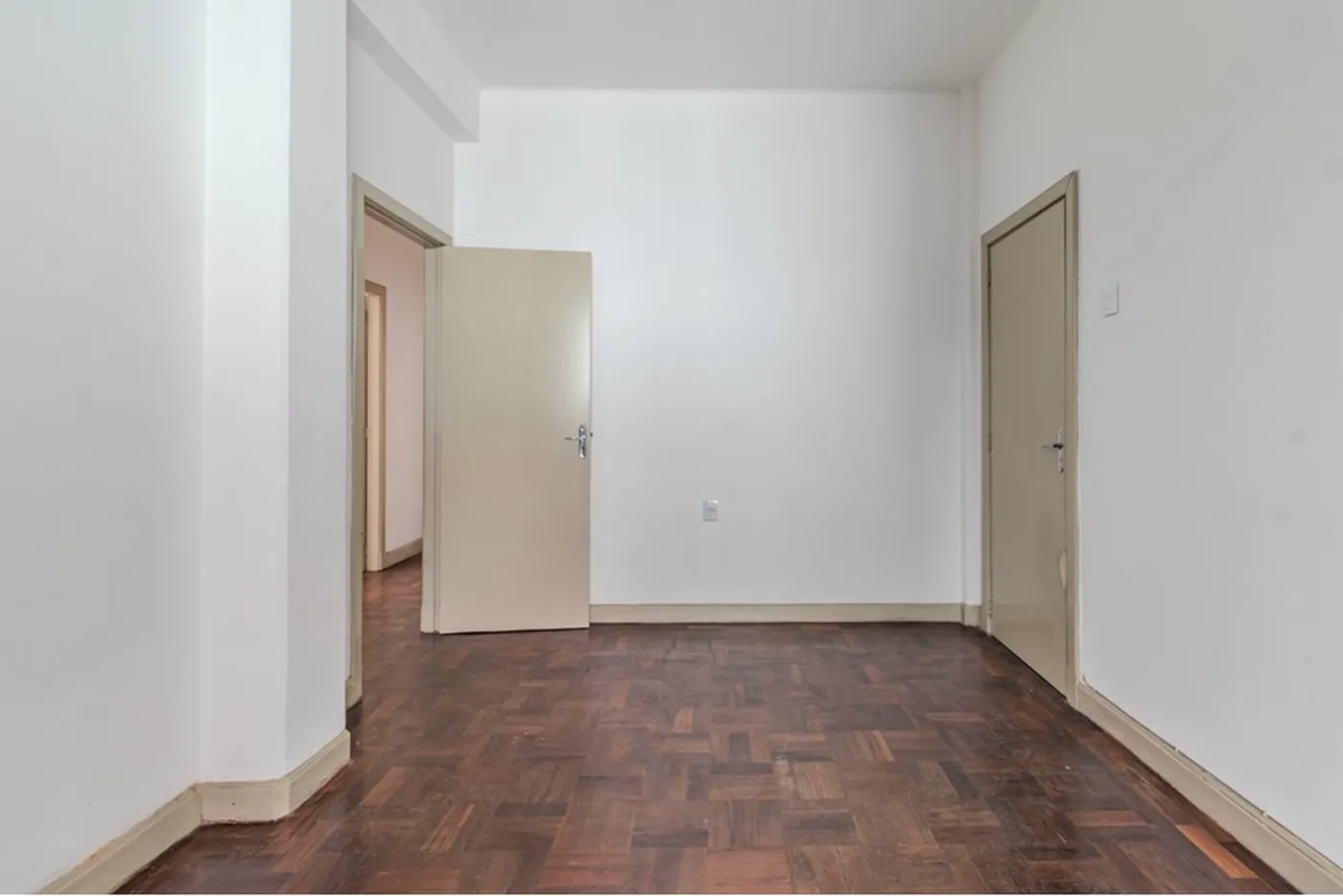 CHAB 308 Apto 610101007-38 - REMAX Tri Exclusividades