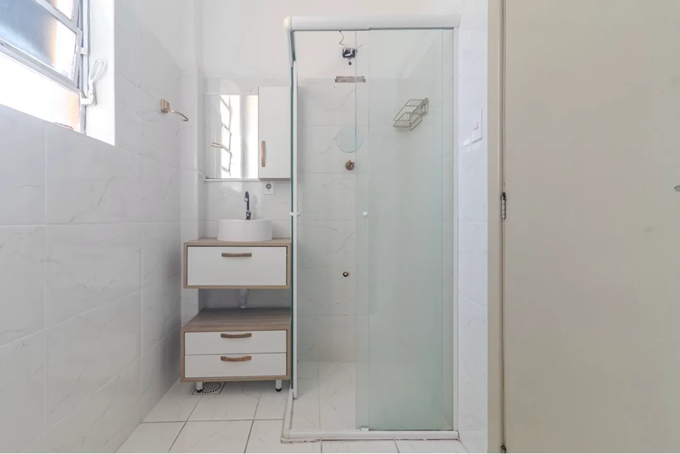 CHAB 308 Apto 610101007-38 - REMAX Tri Exclusividades