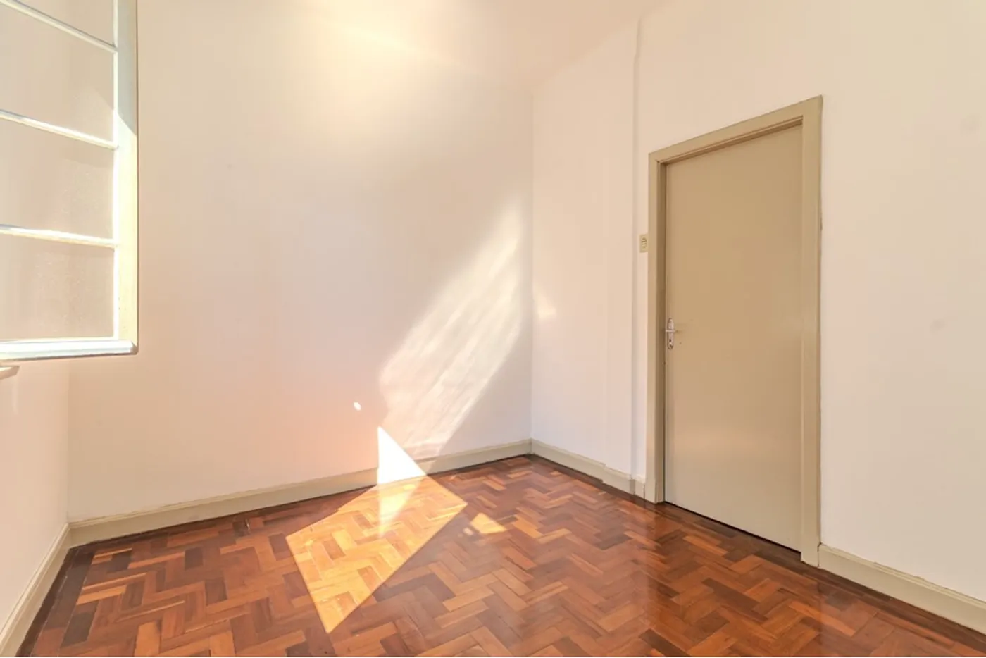 CHAB 308 Apto 610101007-38 - REMAX Tri Exclusividades