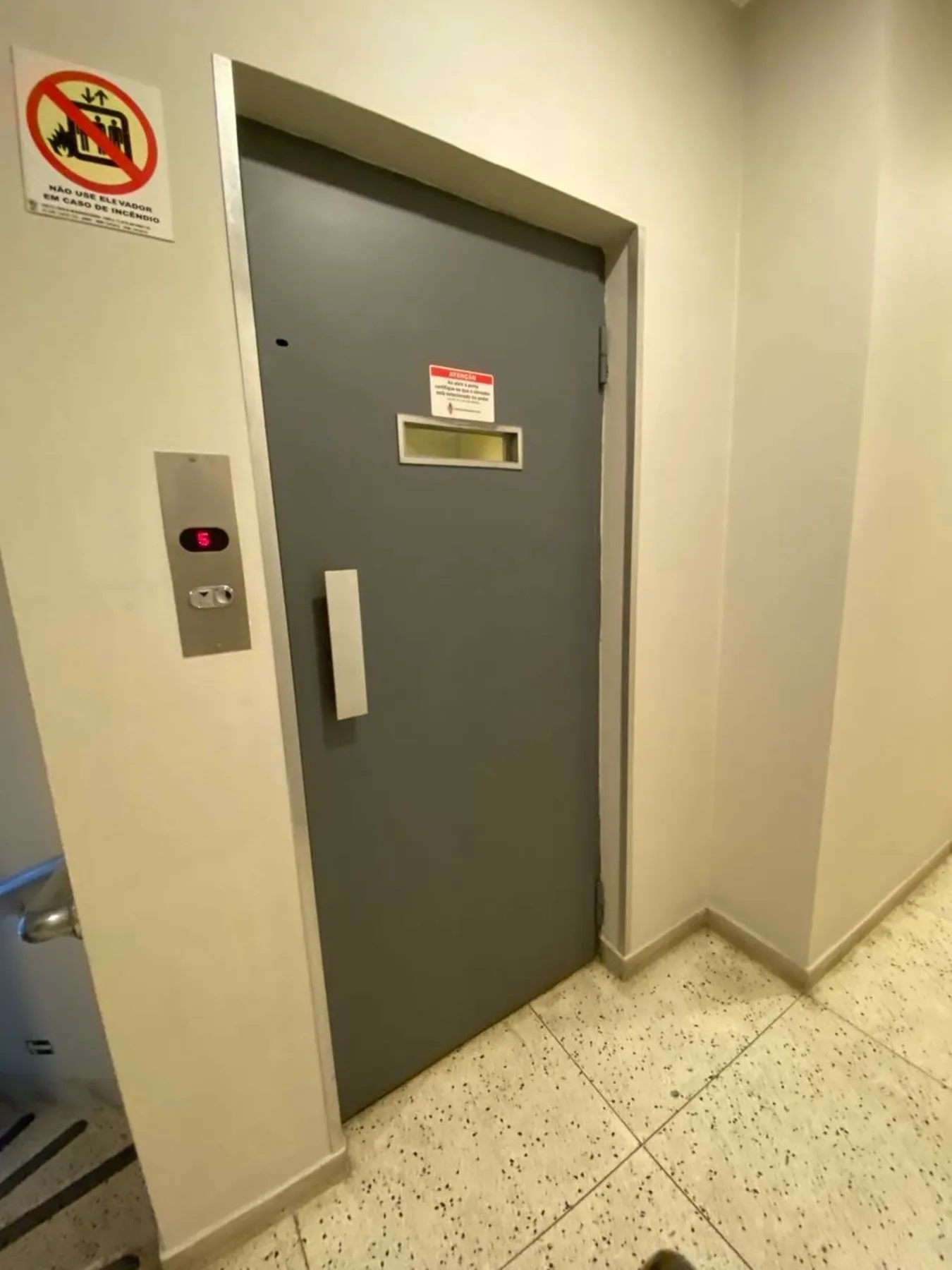 Edificio San Marino Apto POA14487 - Imovelpoa Exclusividades