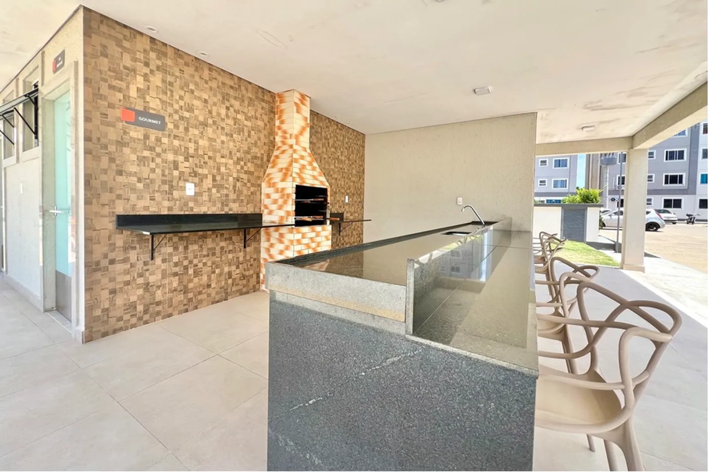 MGRFB 85 Apto 610241030-46 - REMAX 520 Exclusividades
