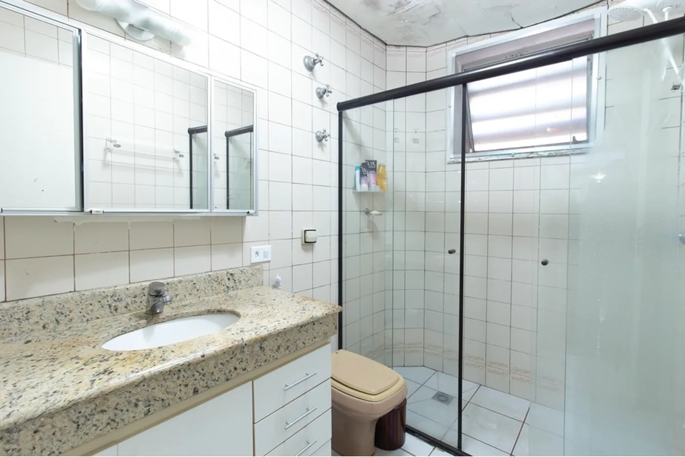 VCNDB 599 Sala 601971018-1259 - REMAX Empire Exclusividades