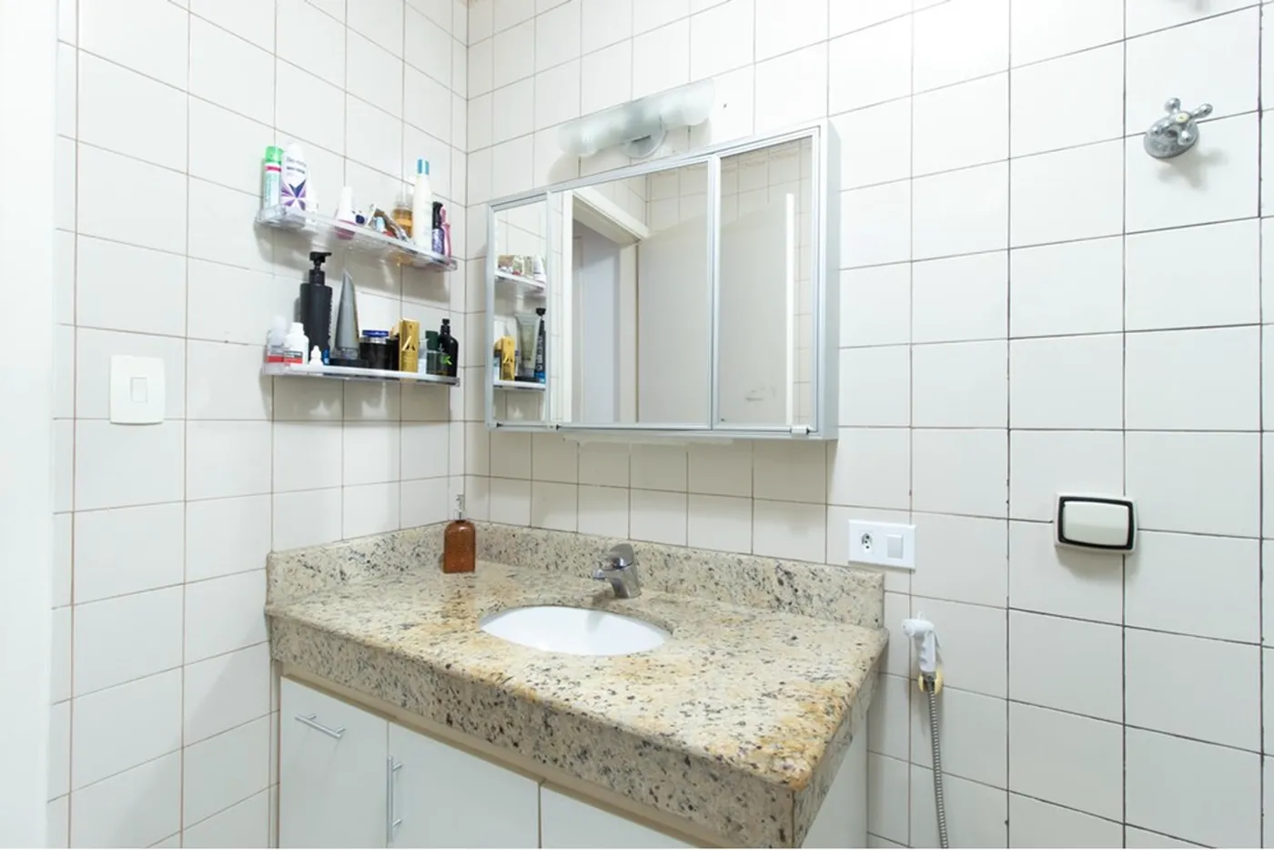 VCNDB 599 Sala 601971018-1259 - REMAX Empire Exclusividades