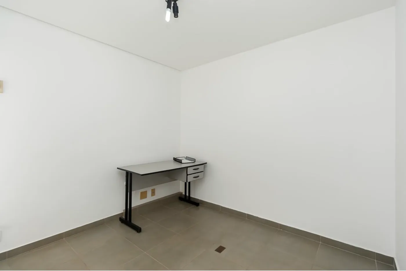 VCPDT 129 Sala 601721021-110 - REMAX Front Exclusividades