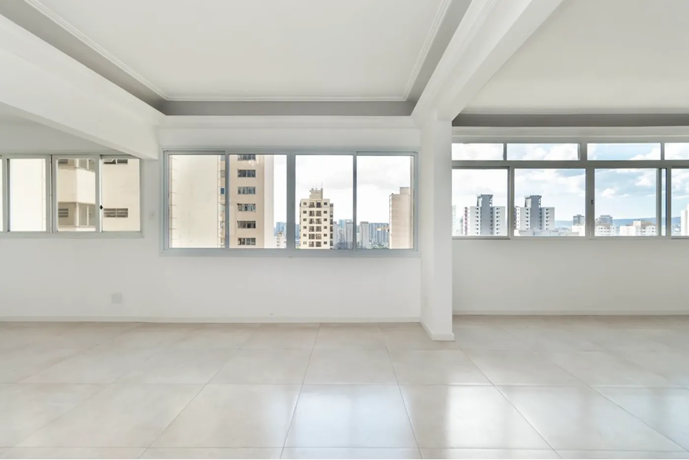 CEEP 810 Apto 601721052-8 - REMAX Front Exclusividades