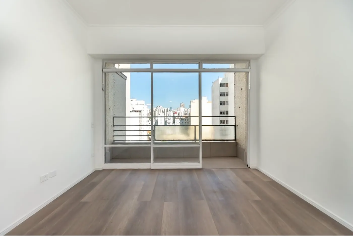 CEEP 810 Apto 601721052-8 - REMAX Front Exclusividades