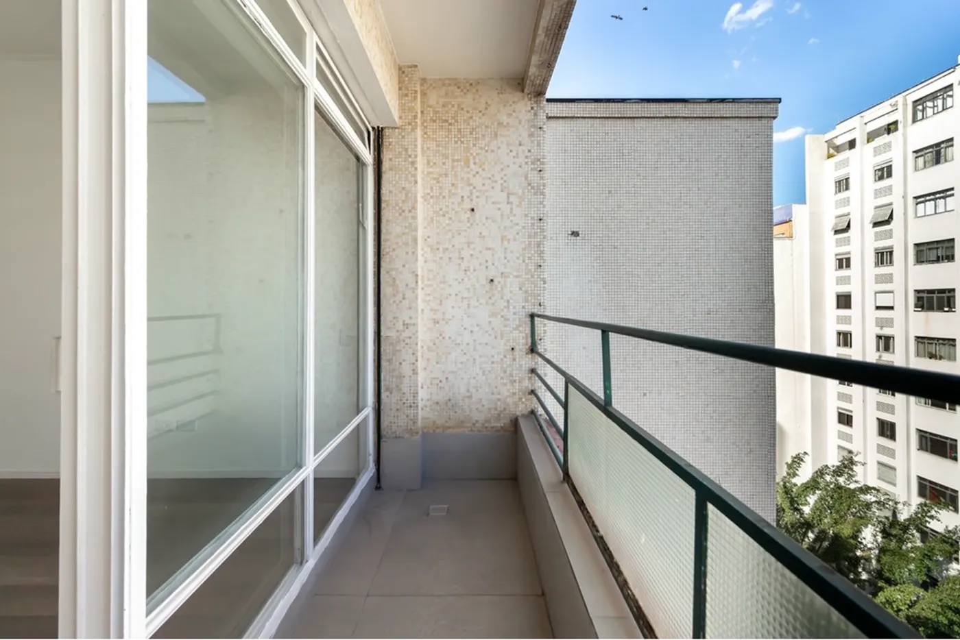 CEEP 810 Apto 601721052-8 - REMAX Front Exclusividades