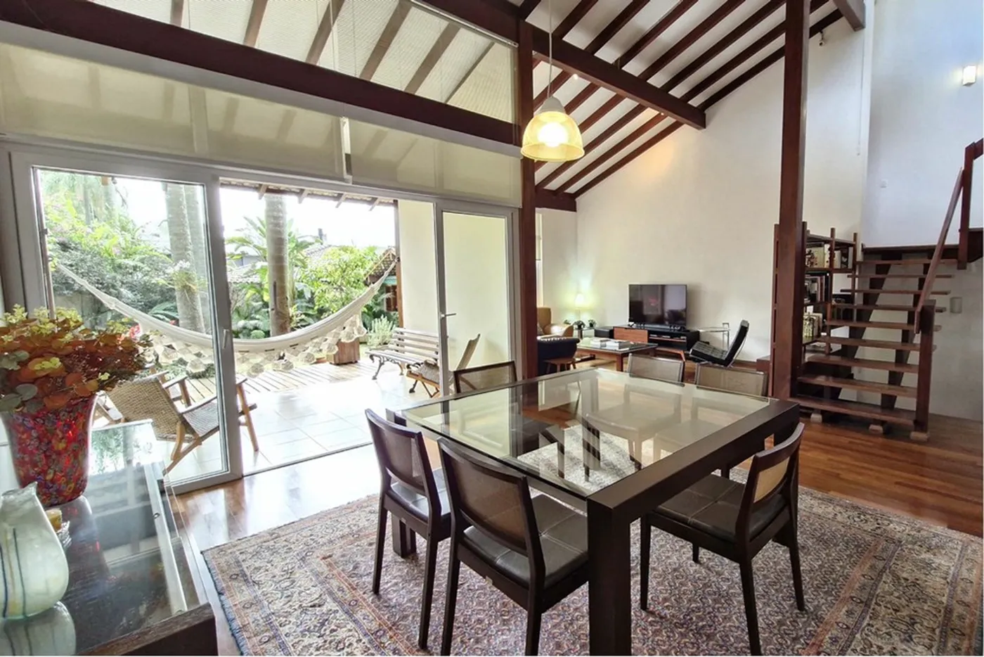 BL 1135 601361003-198 - REMAX Trio Exclusividades
