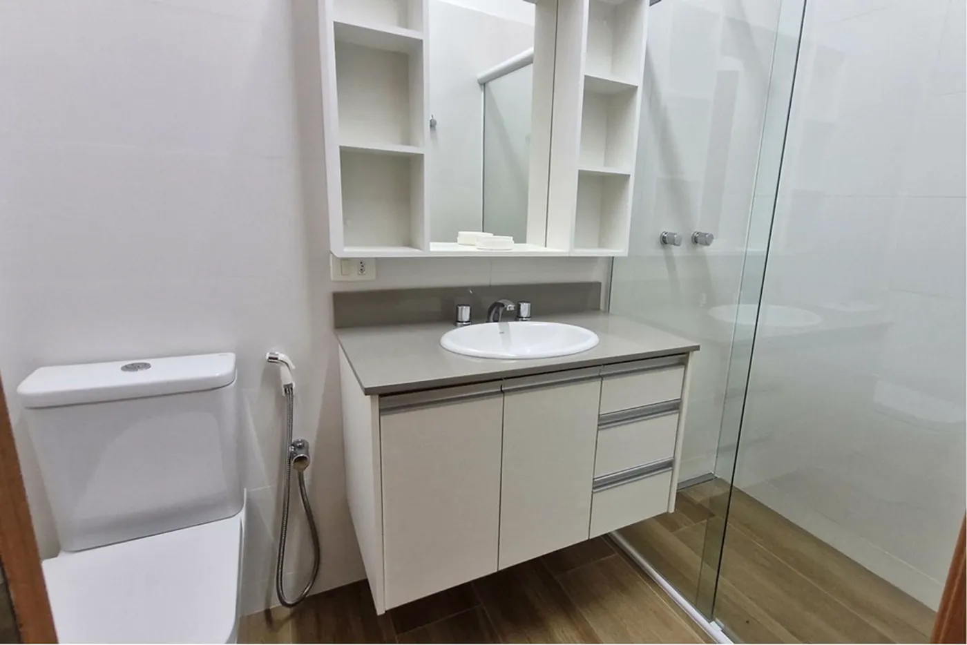BL 1135 601361003-198 - REMAX Trio Exclusividades