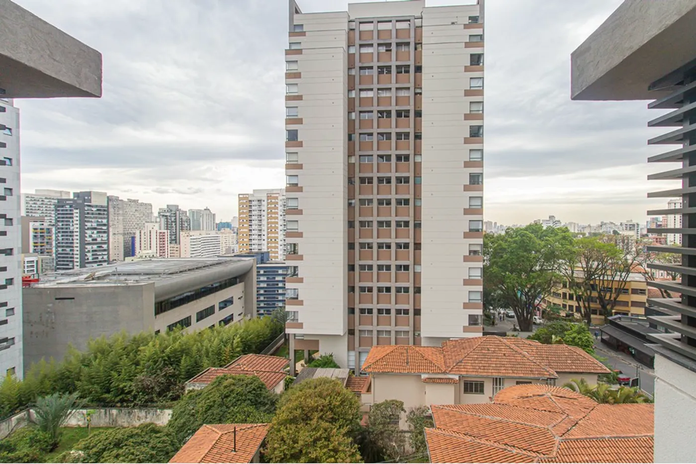BVI 342 Apto 601081064-40 - REMAX Lepex Exclusividades