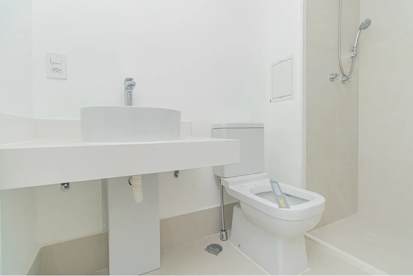 BVI 342 Apto 601081064-40 - REMAX Lepex Exclusividades