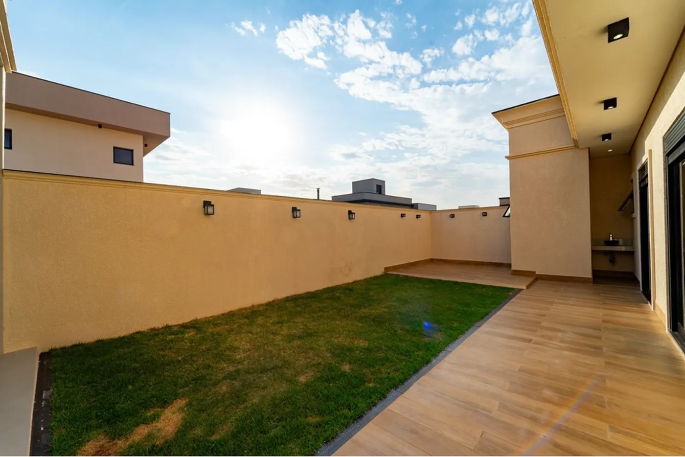 MRP 2601 Casa 690591032-115 - REMAX Máxima Exclusividades