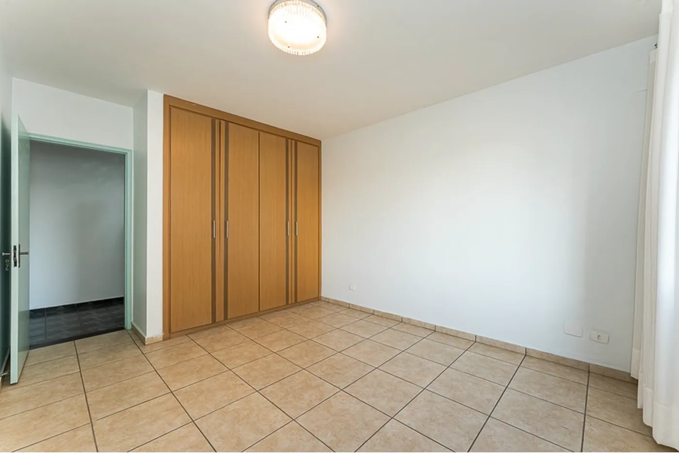 IMDN 155 Apto 601401020-70 - REMAX Paradisus Exclusividades