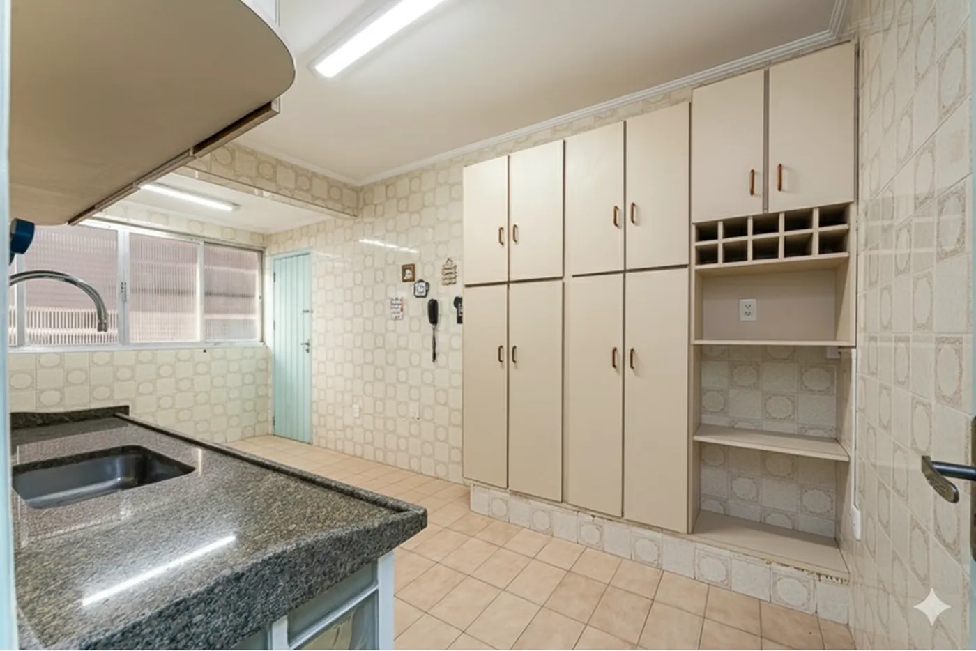 IMDN 155 Apto 601401020-70 - REMAX Paradisus Exclusividades