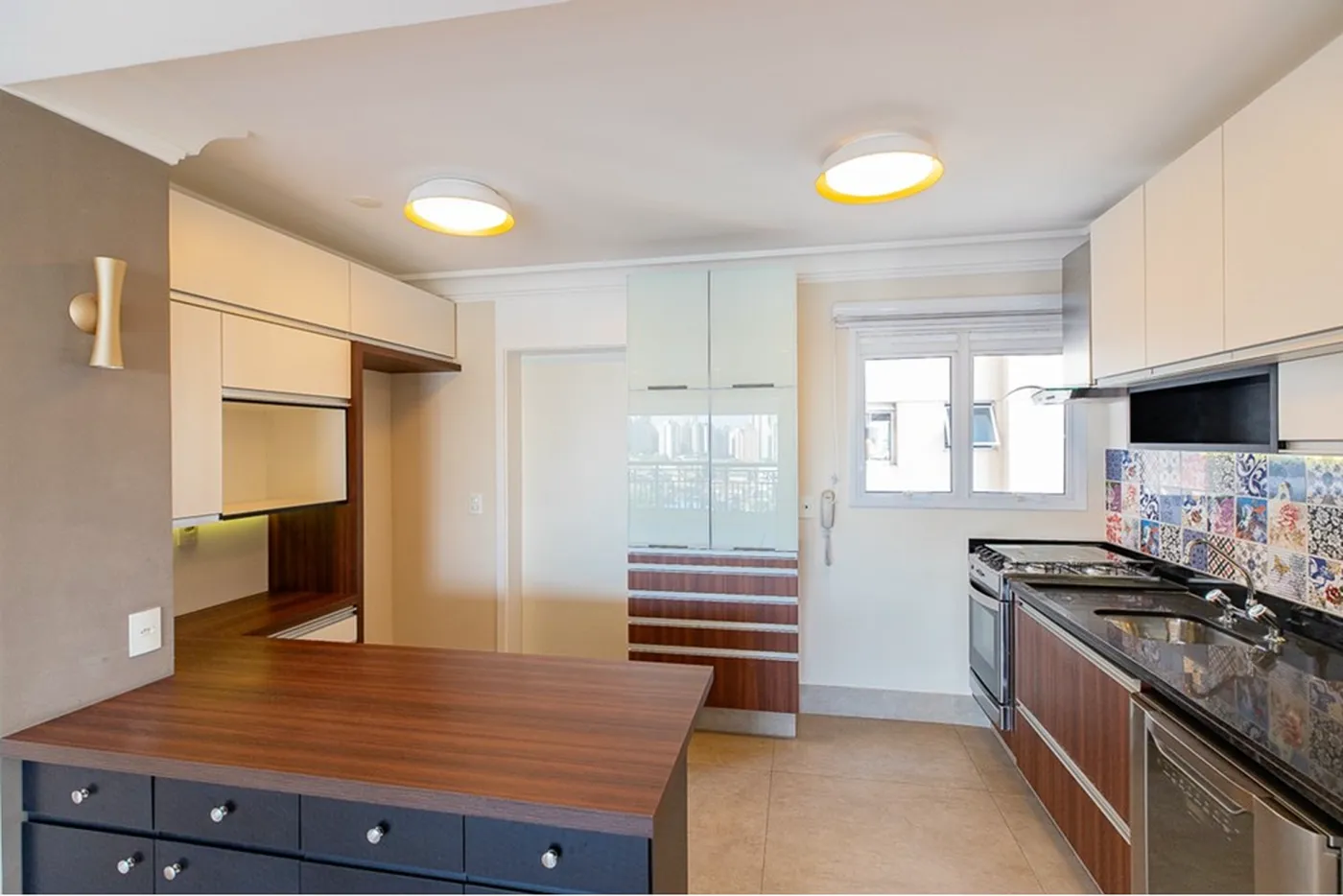 VML 700 Apto 601241007-76 - REMAX Ville Exclusividades