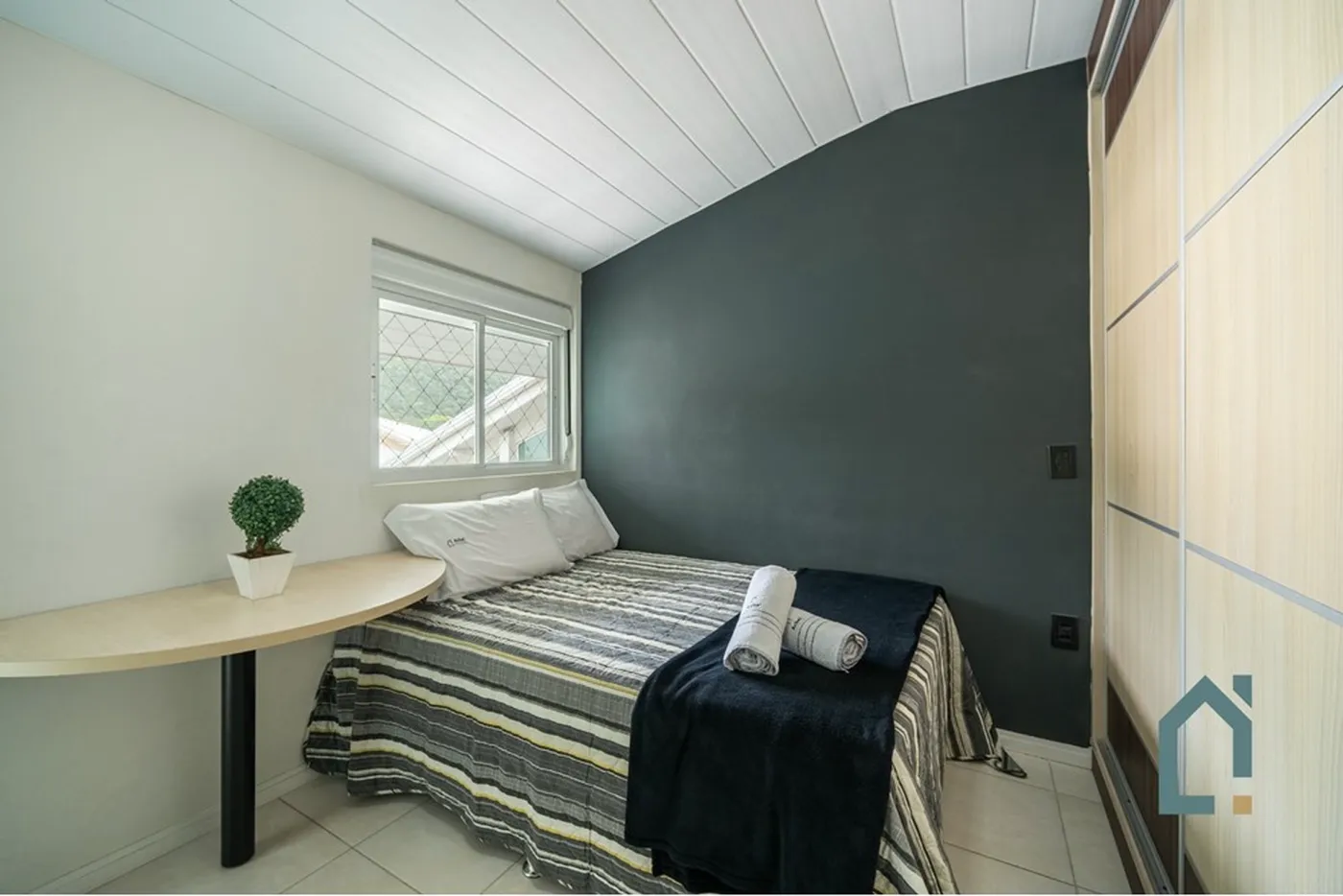 IAÁCJ 444 Apto 590441047-14 - REMAX Dream On II Exclusividades