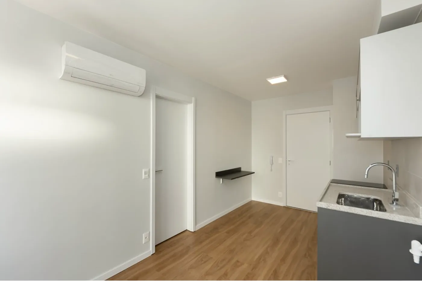 CBAC 32 Apto 601721037-19 - REMAX Front Exclusividades