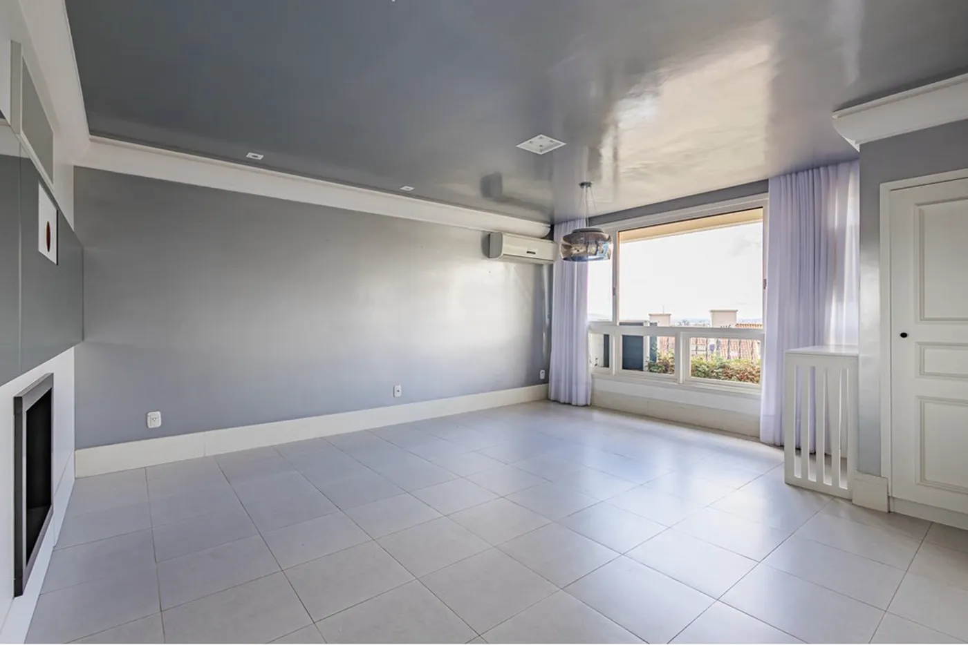 JISJES 251 Apto 612521072-23 - REMAX Place Exclusividades