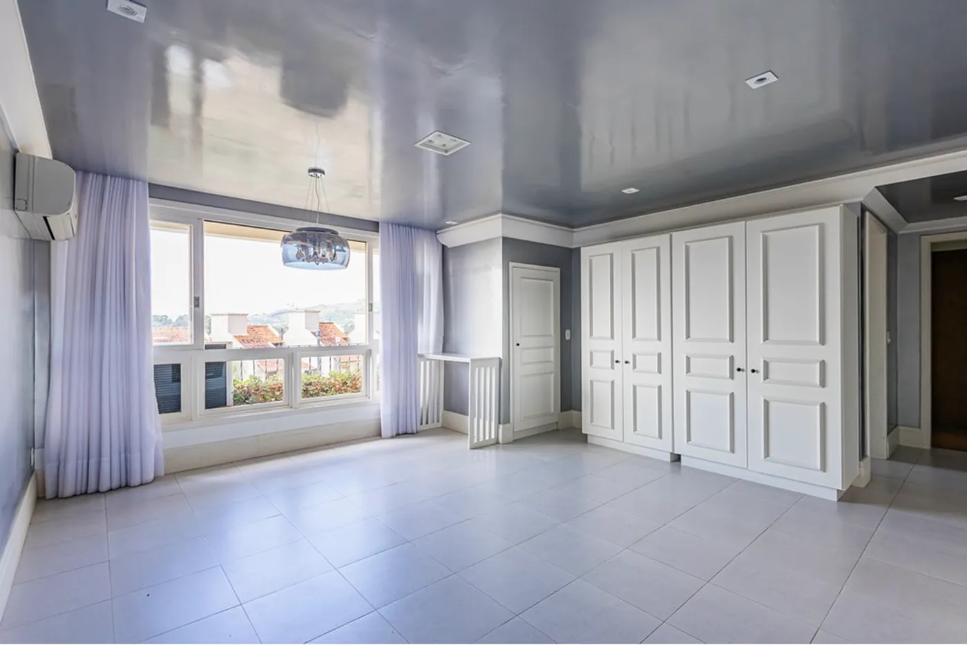 JISJES 251 Apto 612521072-23 - REMAX Place Exclusividades