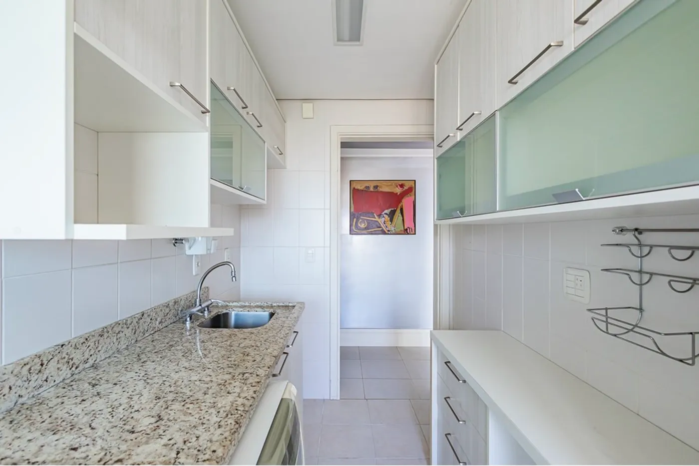 JISJES 251 Apto 612521072-23 - REMAX Place Exclusividades