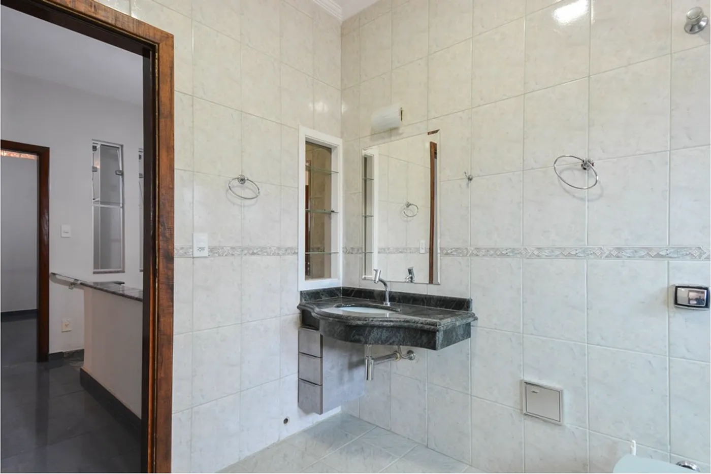 VMCVDA 185 Casa 601131017-50 - REMAX Ares Exclusividades